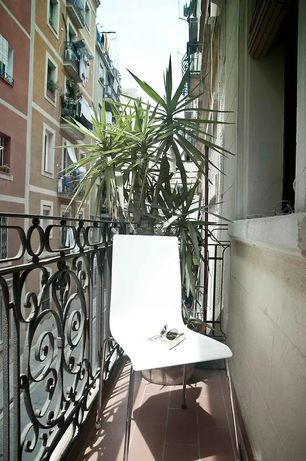 Barceloneta Suites Apartments Beach